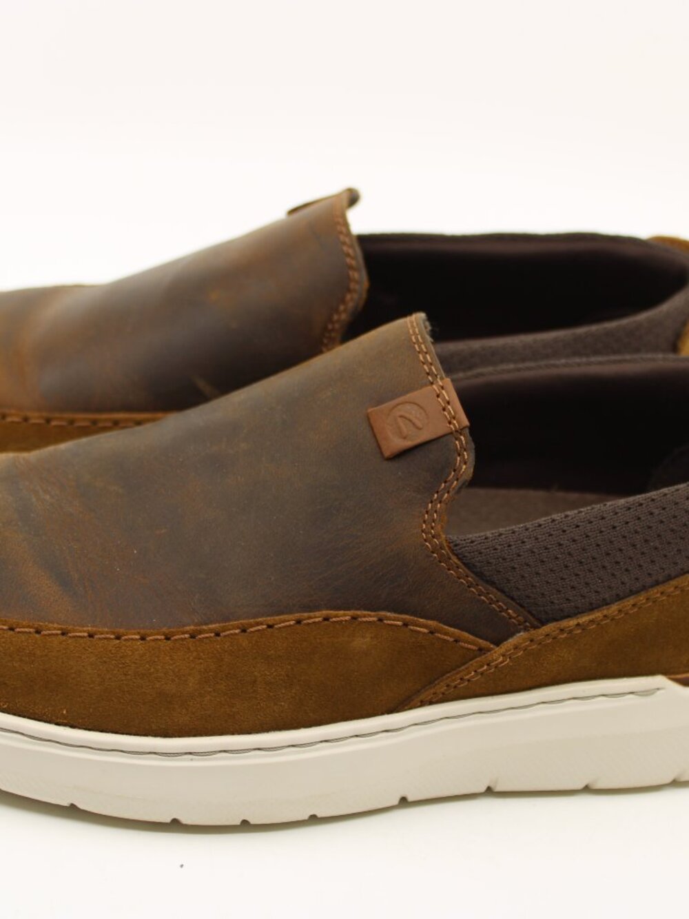 Clarks Collection Men Casual Shoes Loafers Slip on SZ 6.5 Supper Cushion Leather